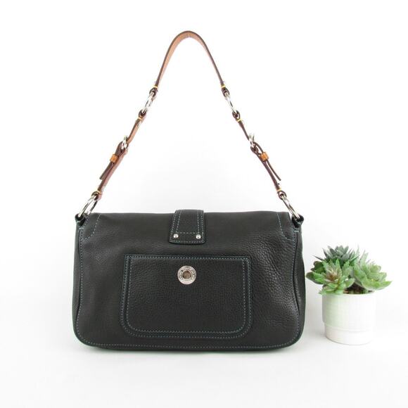 Authentic Coach Black Leather Buckle Flap Shoulder Bag - Picture 2 of 8